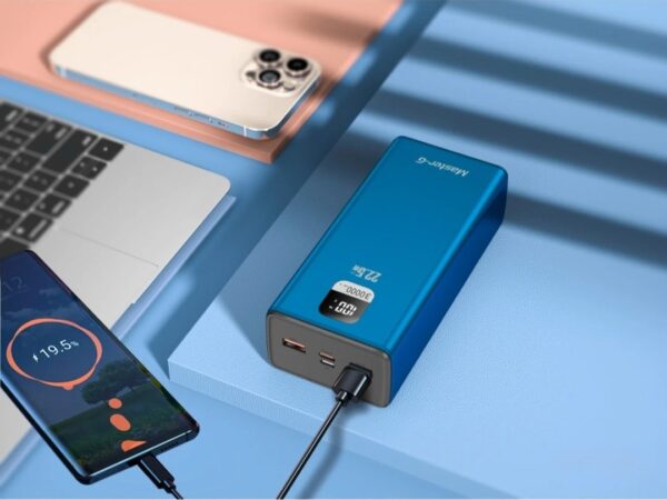 Batería Externa Power Bank 30000 Mah 22.5W UCP30LPD - Imagen 2